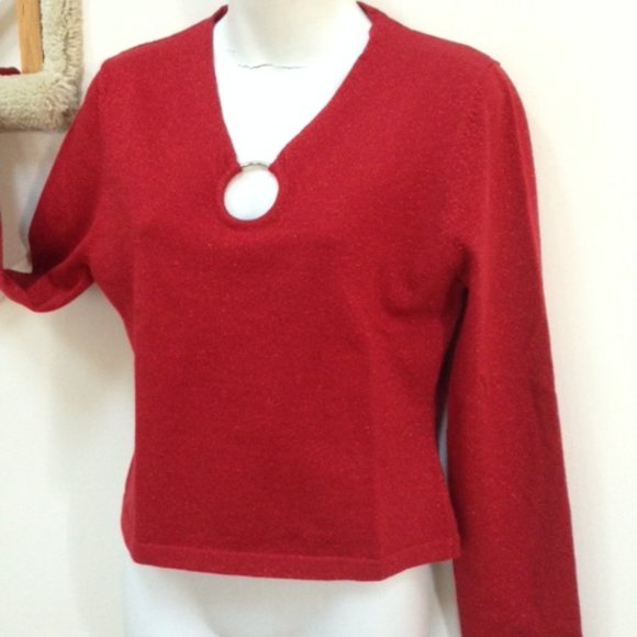 LUCIDITY Sweater Size L, Color - Red, 58% Rayon, 13% Nylon, 6% Metallic - Picture 4 of 4
